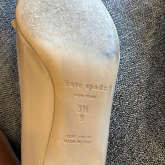 KATE SPADE bow pumps with cut out border. Nude. Low heel. Size 8.5. Gorgeous!! - Picture 6 of 9